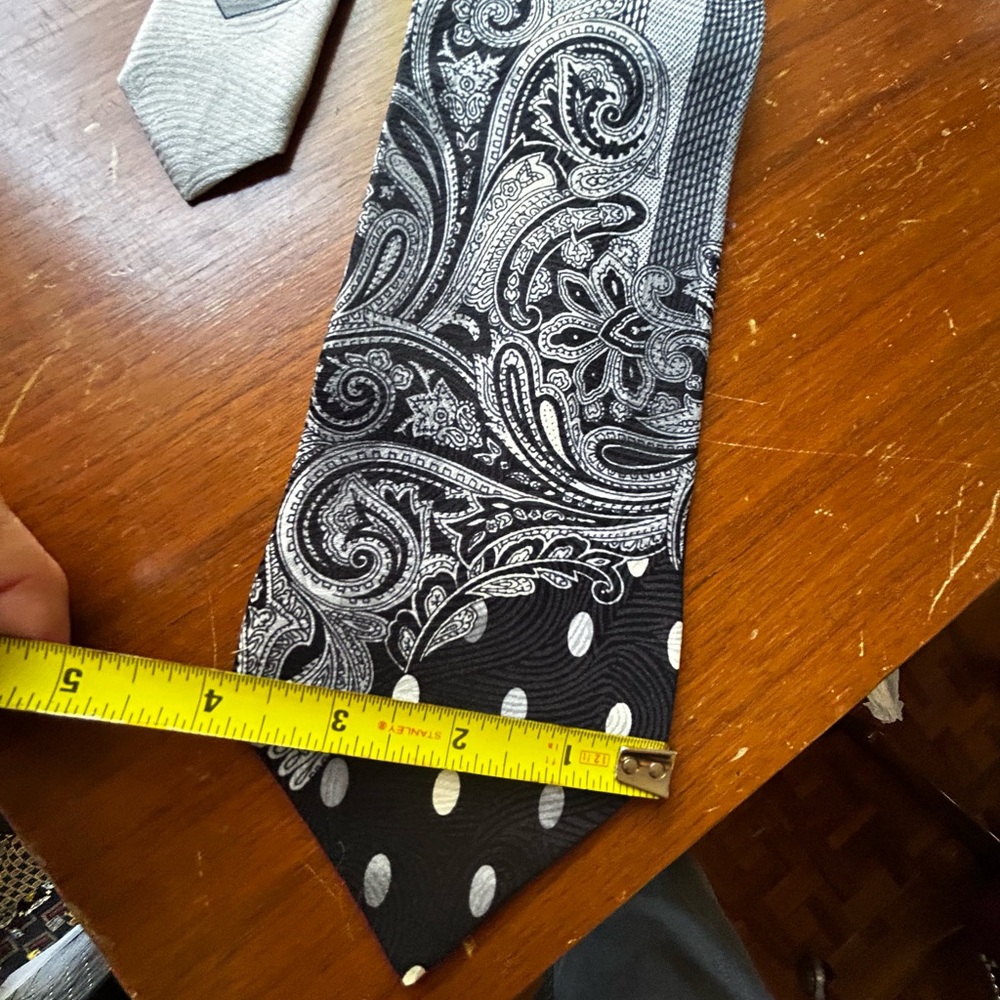 Versace Black and Silver Paisley Tie